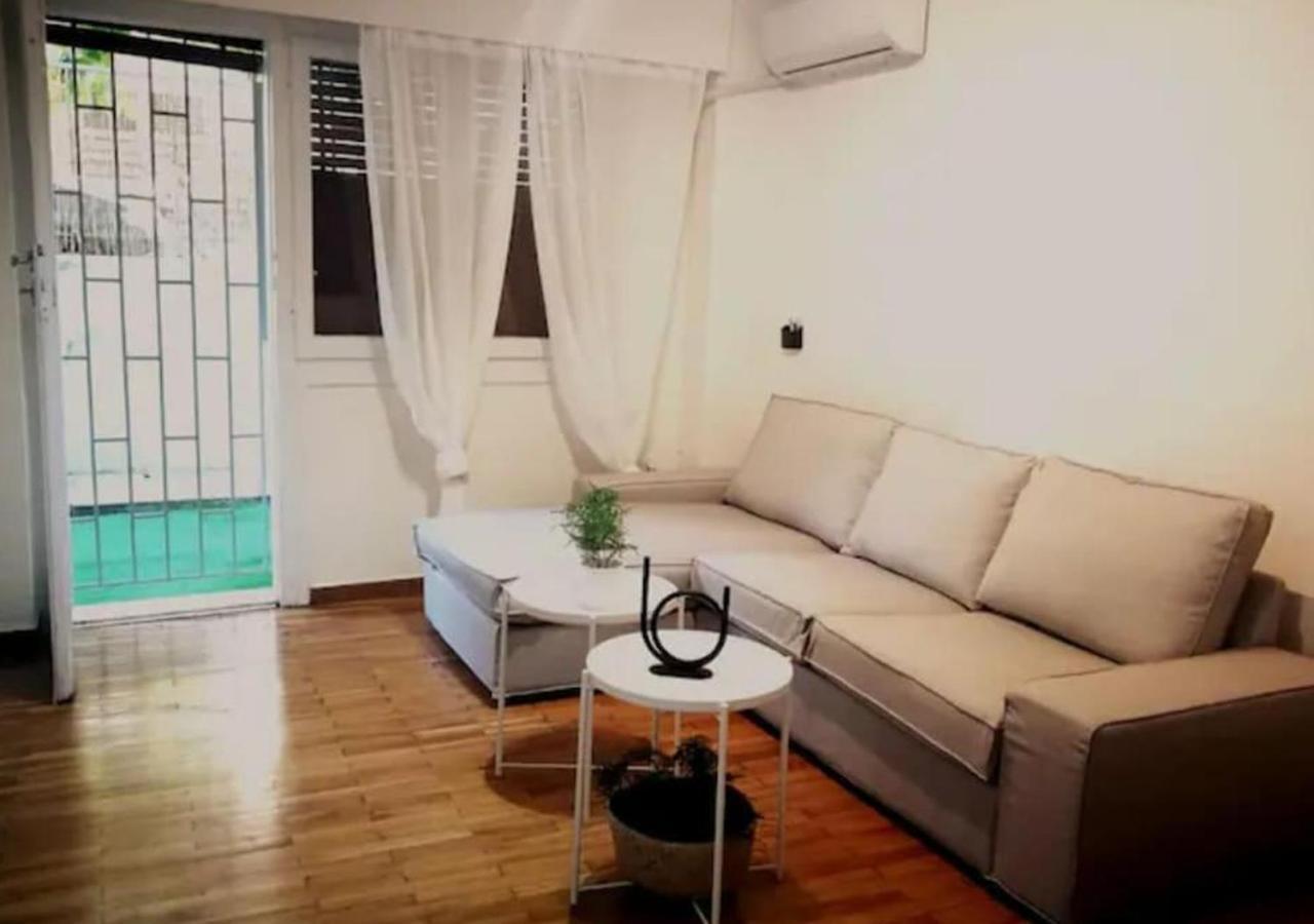Apartment With Private Patio Atenas Exterior foto